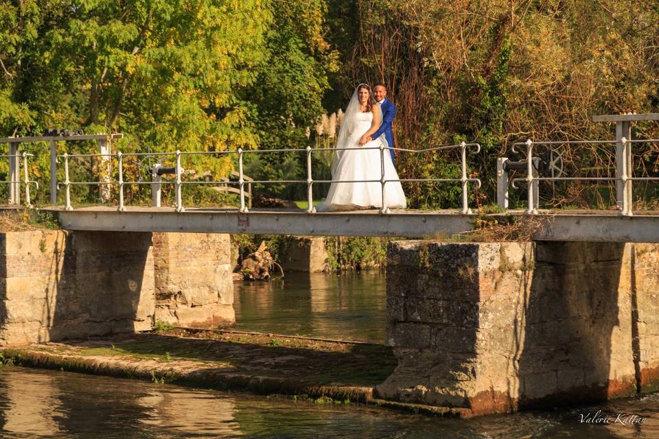 Mariés sur le pont