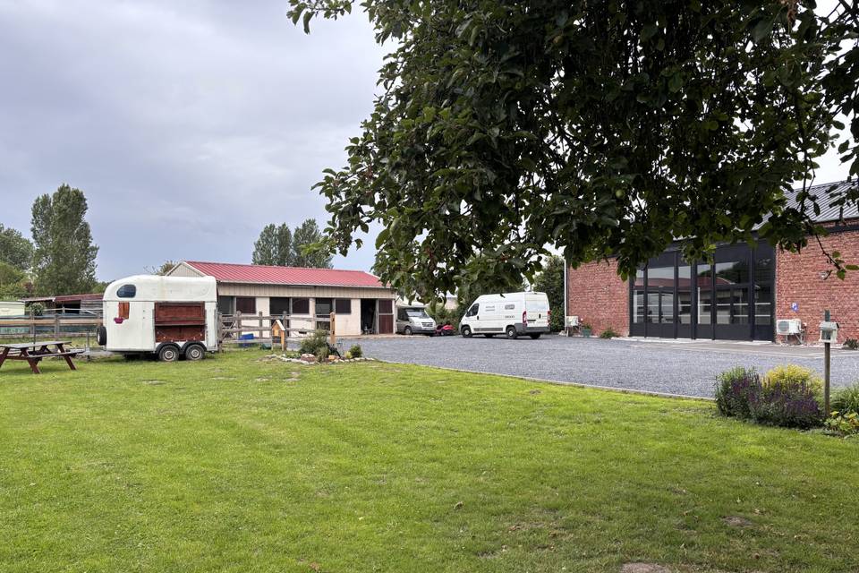 Extérieur + espace cérémonie