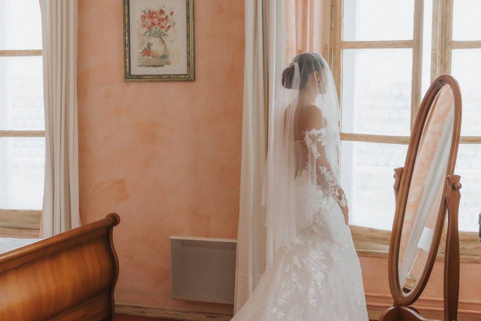 Bride Leila