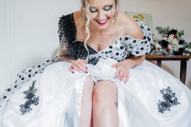 Robe de mariée blanche et noir