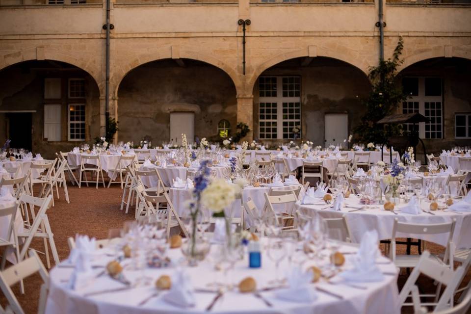 Repas au Château de Varennes