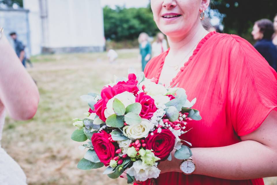 Julie et son bouquet