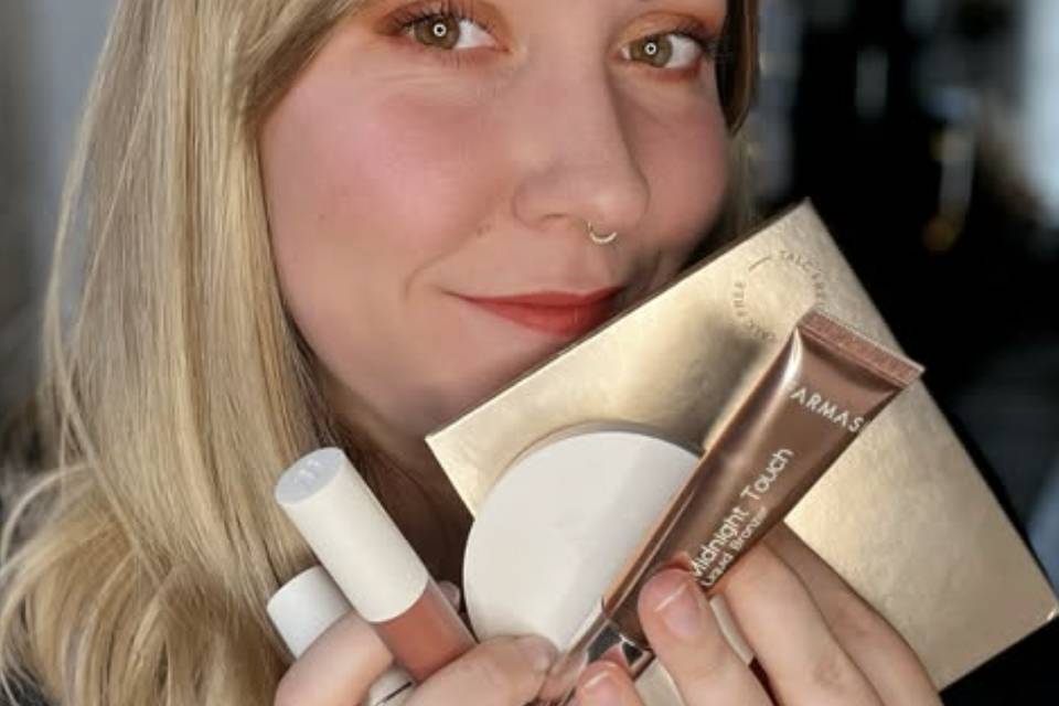 Typhanie M Makeup Artist