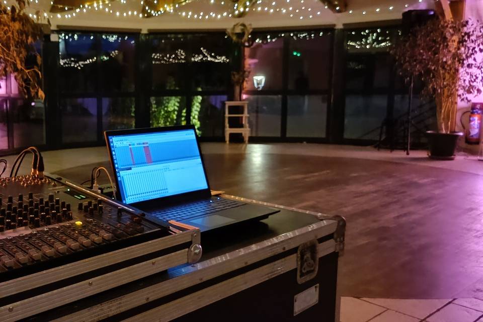 SonoLight89
