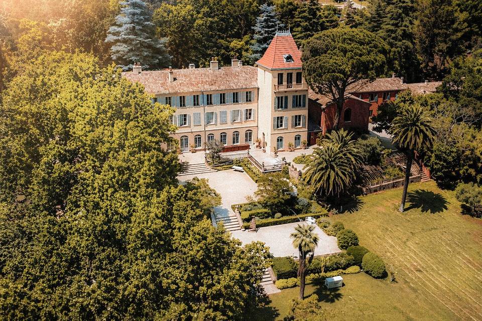 Chateau colbert cannet