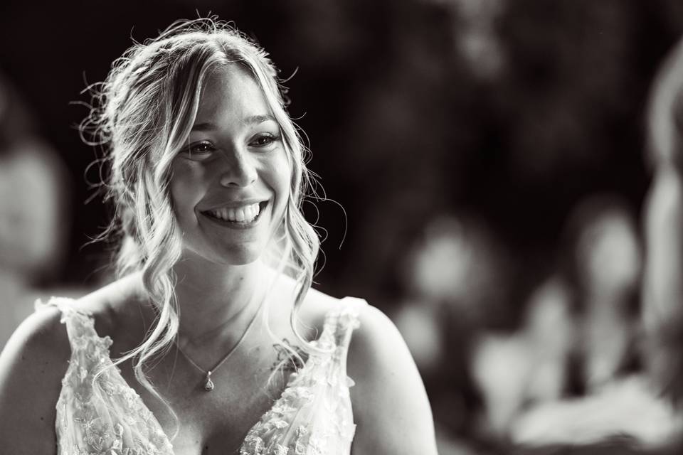 Portrait de la mariée en noir