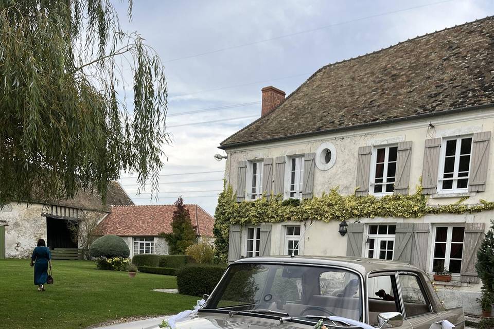 Peugeot 404