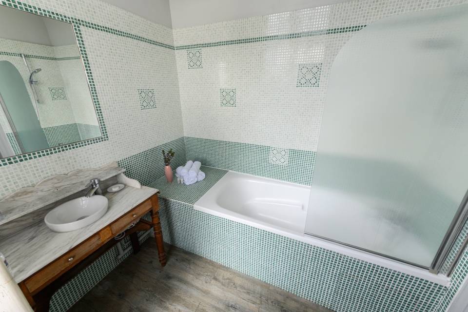 Salle de bain chambre 2