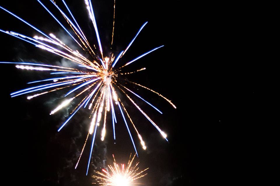 Feu d'artifice - vue village