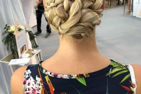 Thème chic/coiffure/mariée