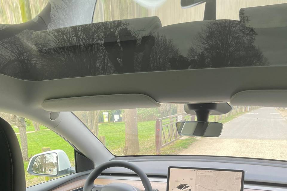 Tesla Model Y Long Range RWD