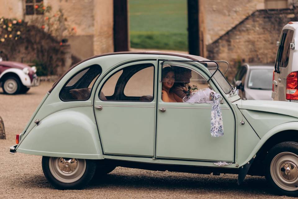 Mariage en 2CV (4)