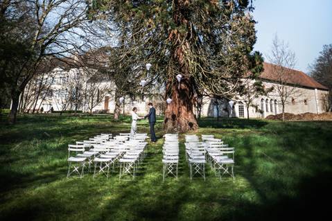 mariage-champetre-céremonie-chateau-bourgogne-nature-armand-heitz