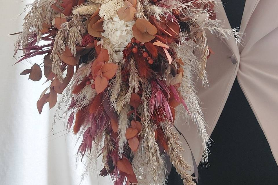 Bouquet de mariée retombant