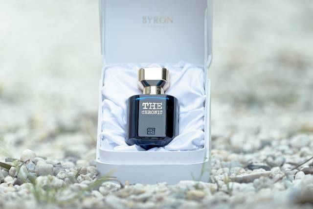Photographie pour Byron Parfum