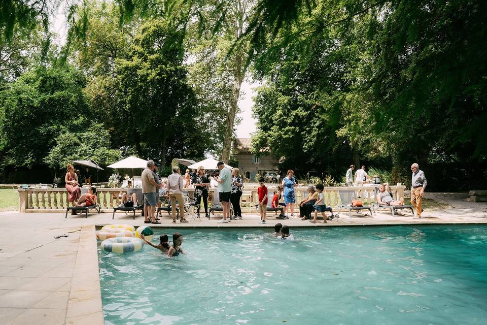 Brunch à la piscine