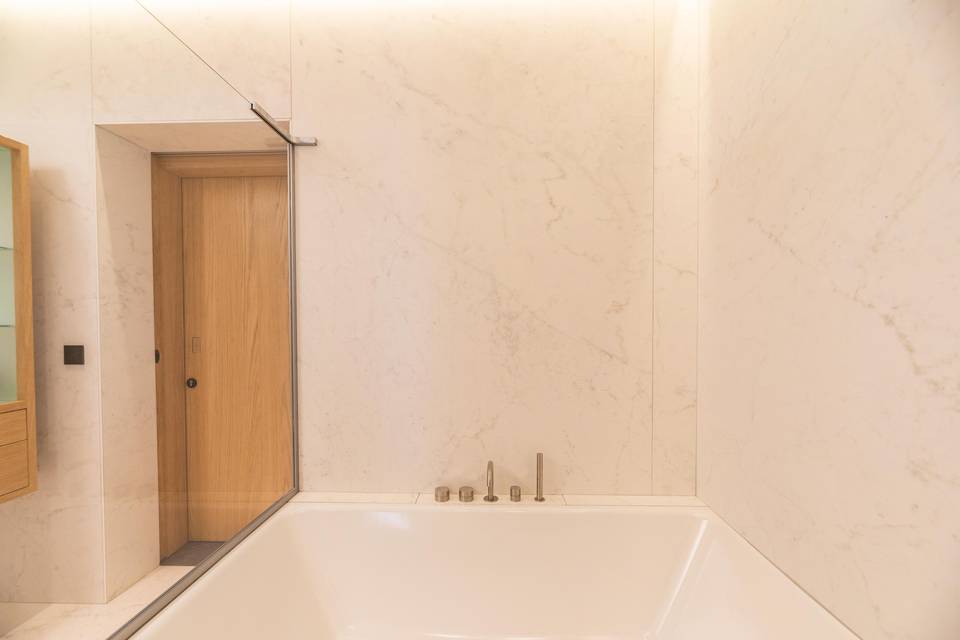 Suite avec baignoire