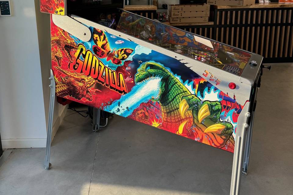 Flipper Godzilla