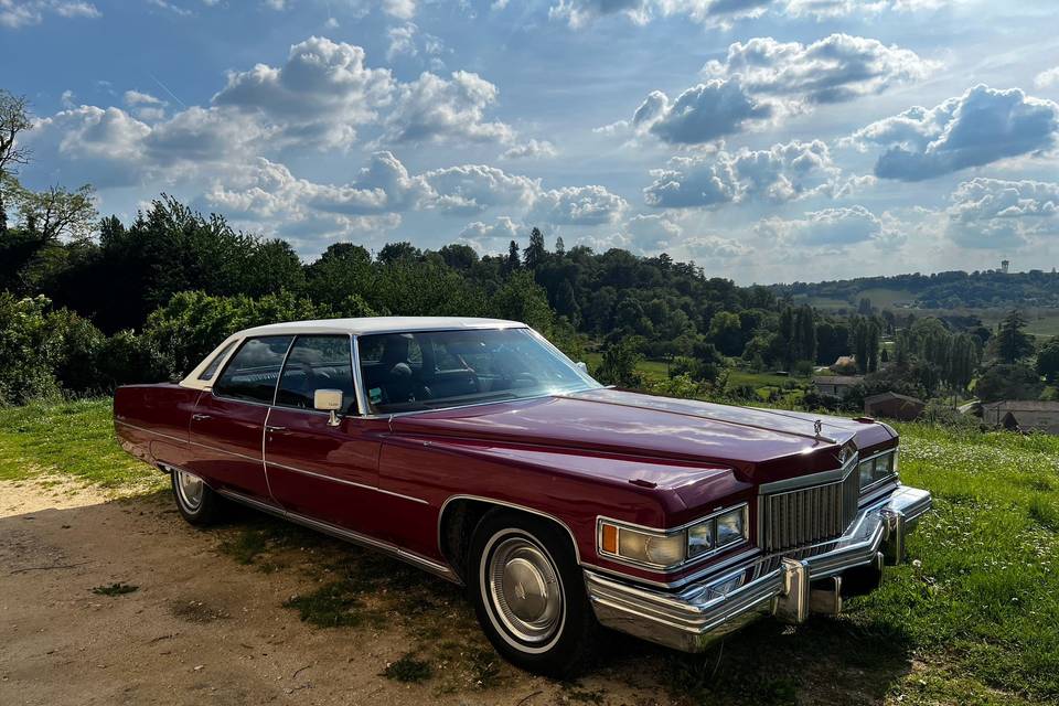 Cadillac Sedan DeVille 1975