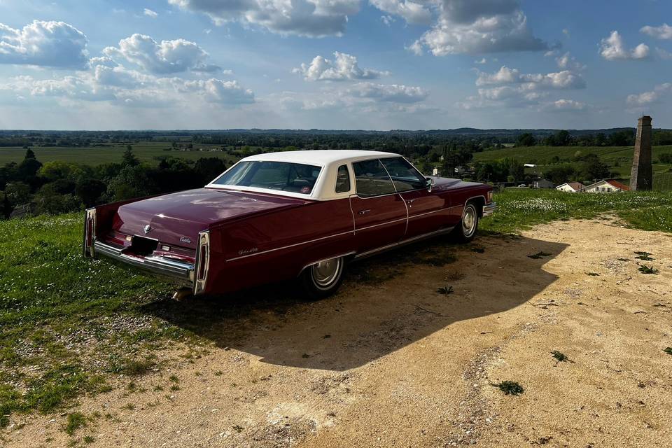 Cadillac Sedan DeVille 1975