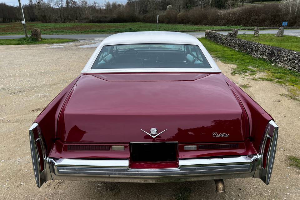 Cadillac Sedan DeVille 1975
