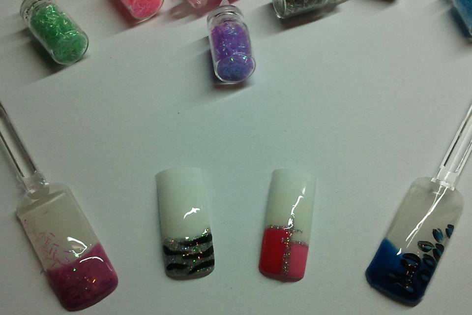 Nail art girly