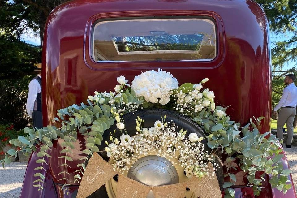 Morris décorée champêtre