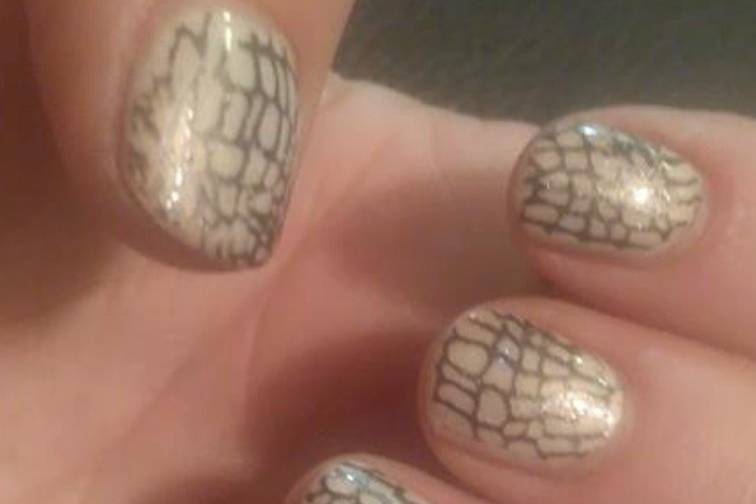 Nail art effet croco