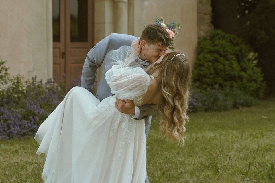 Shooting couple