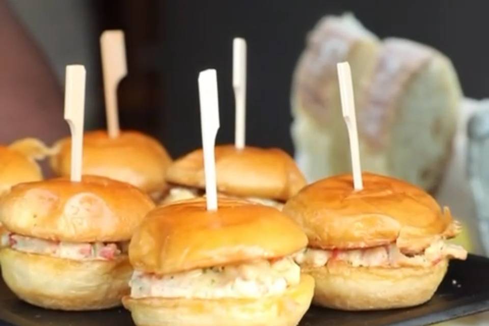 Mini burgers