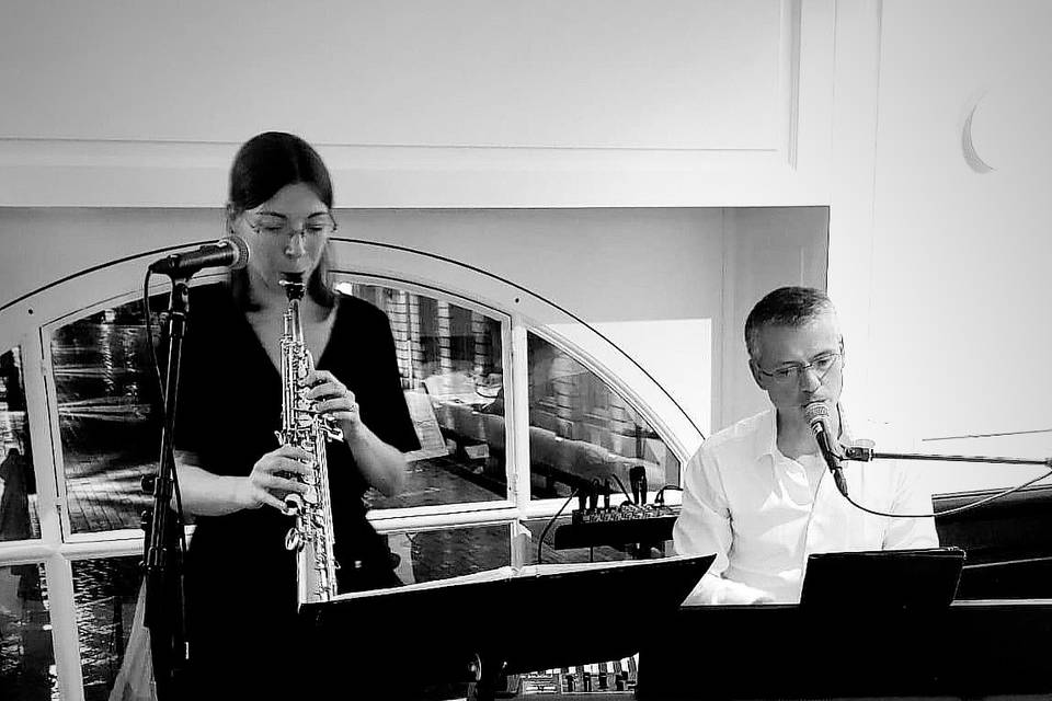 Cami Acoustic Duo