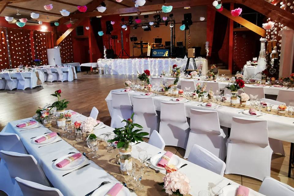 Salle Lunax