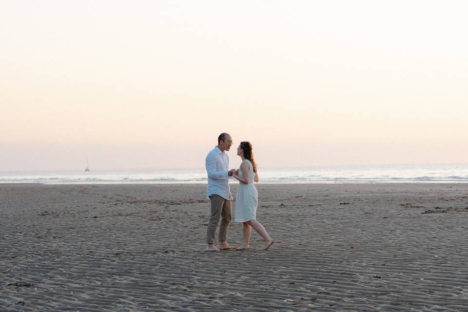 Séance couple plage