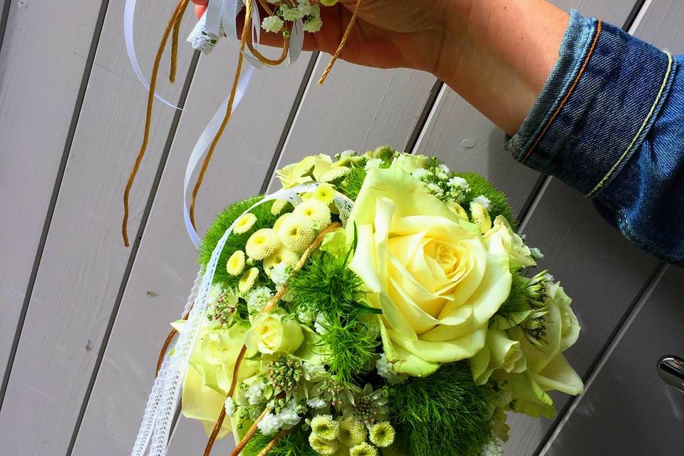 Bouquet de mariée, Boutonnière