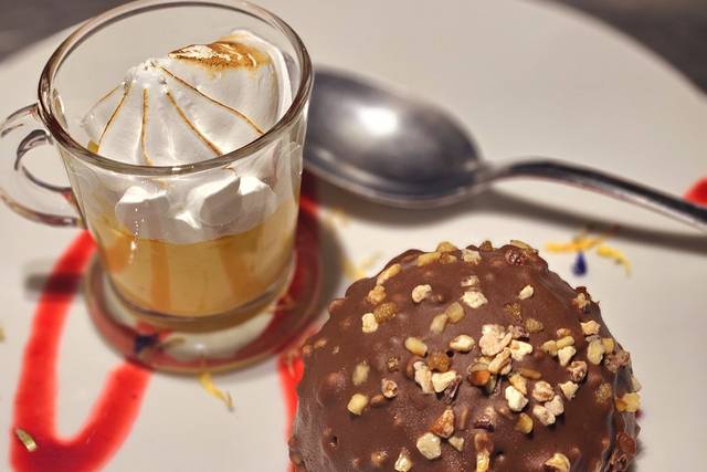 Dôme croustillant chocolat