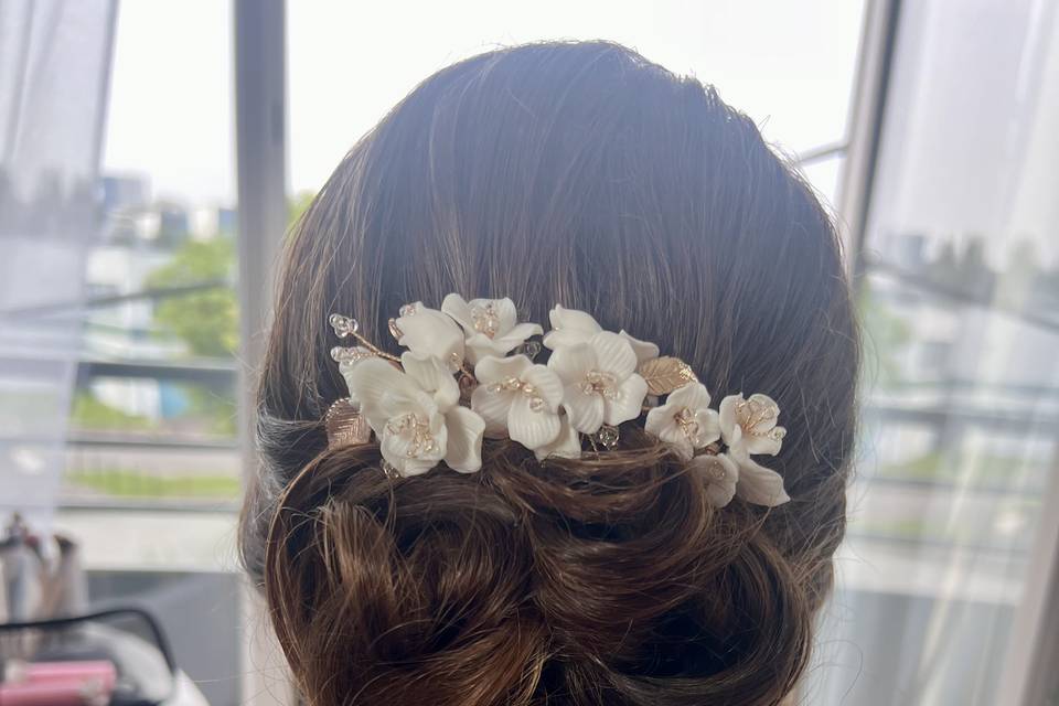 CHIGNON FLOU