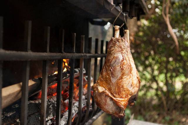 Chaud Dedans Gigot d'agneau