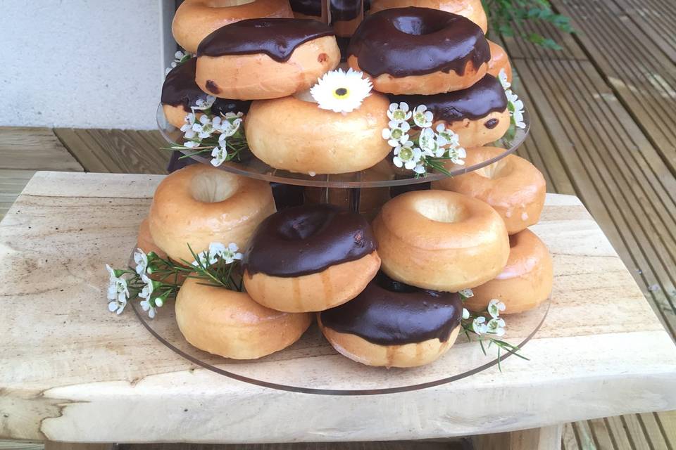 Pièce montée donuts