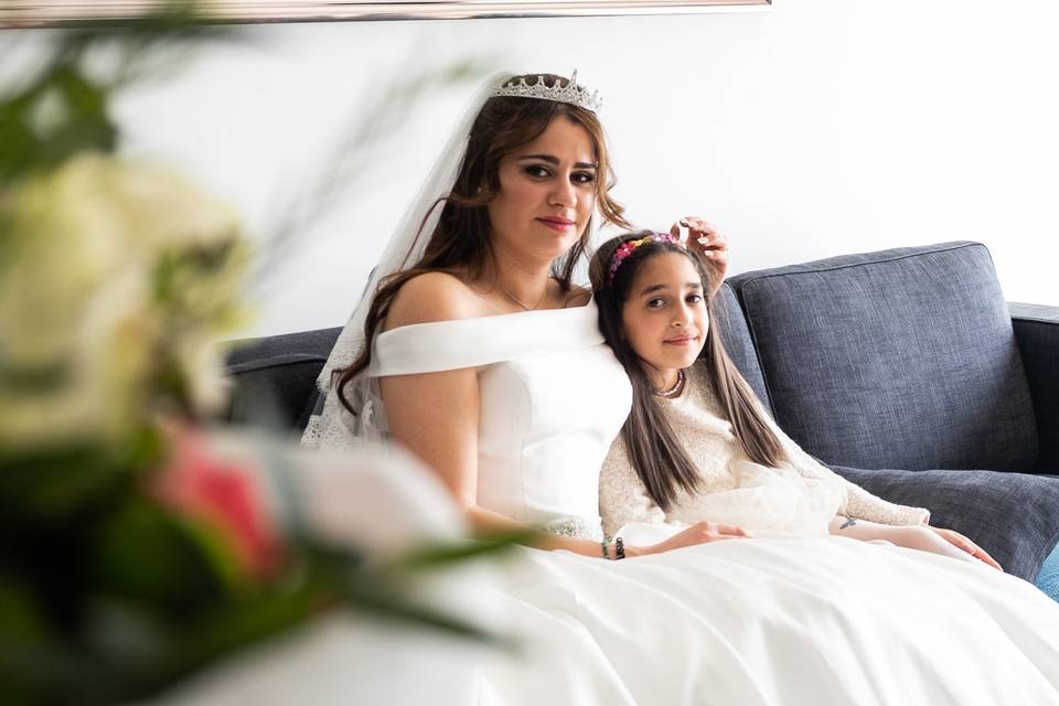 La mariée et sa cousine