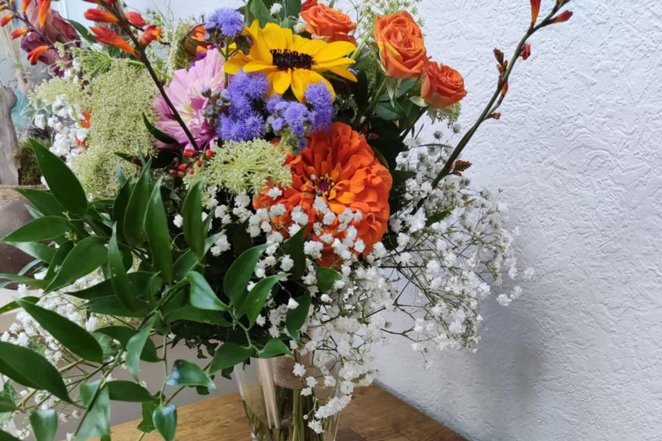 Broches et bouquet mariée