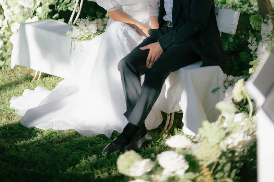 White & Green ceremony