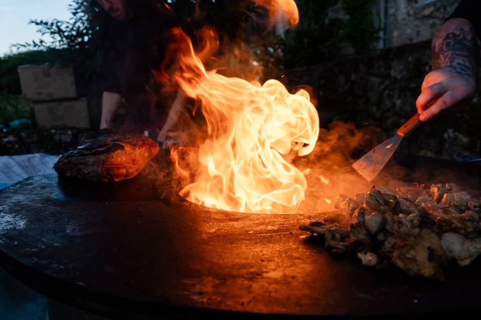 DETAIL_GRIL A FEU