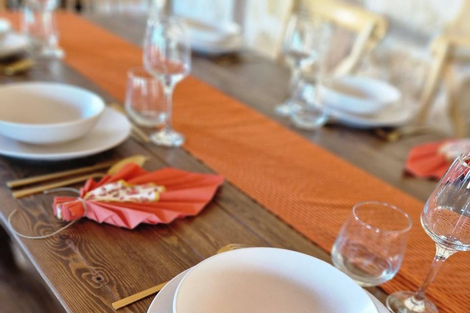 Table et banc en bois