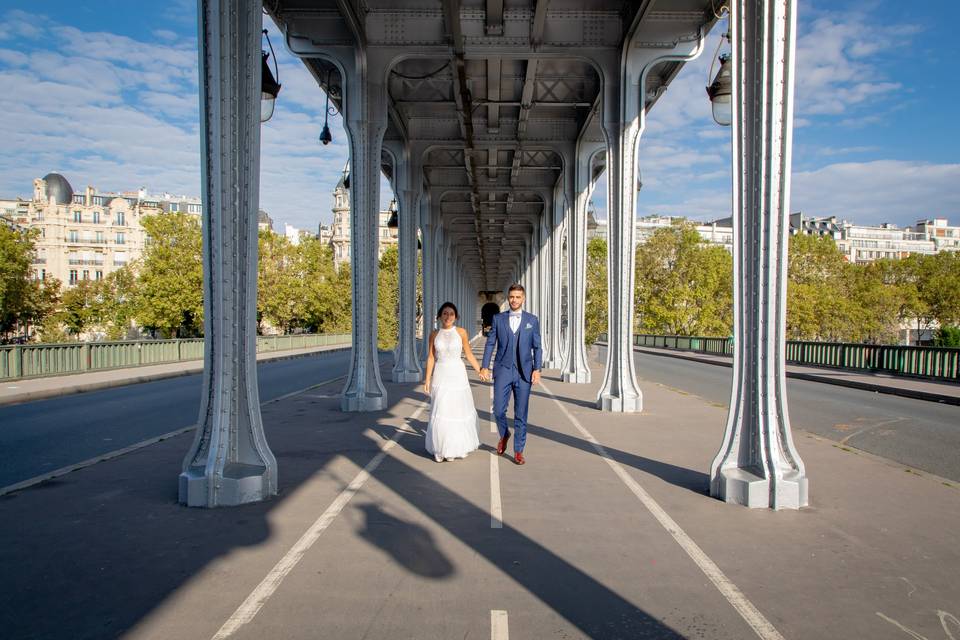 A Gold Wedding pont