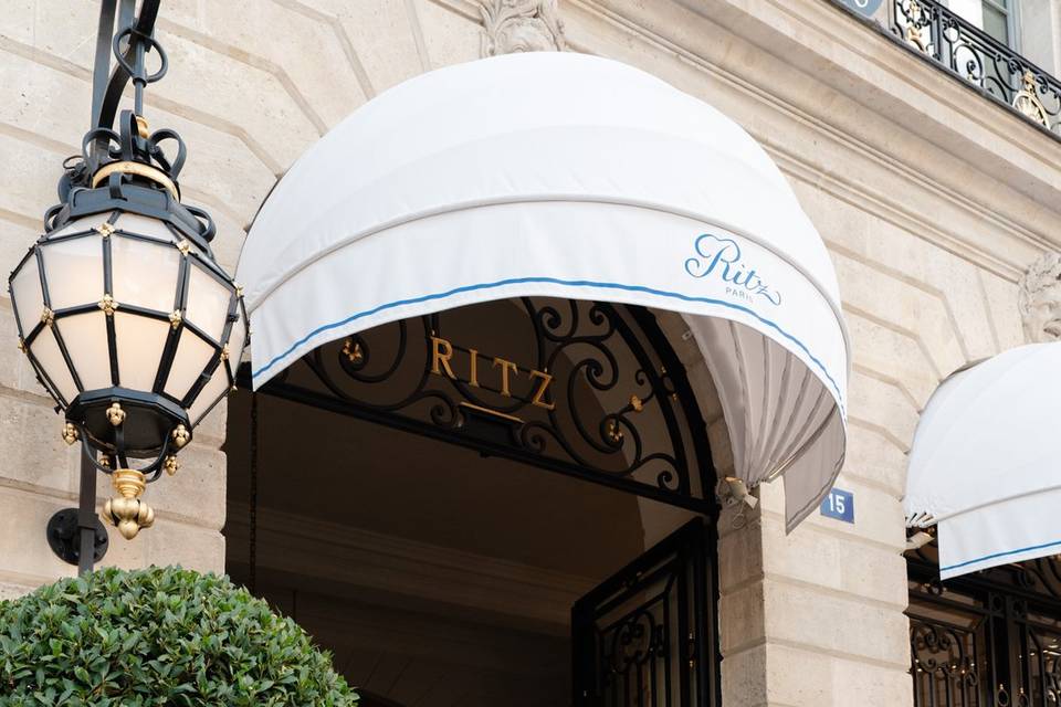 M&N - Ritz