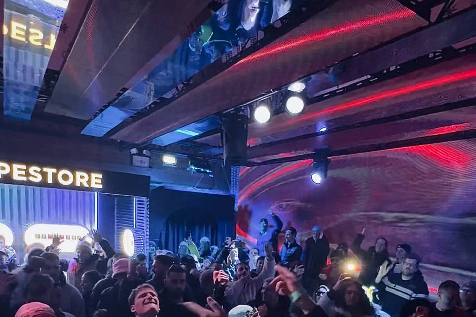 Tomorrowland Winter