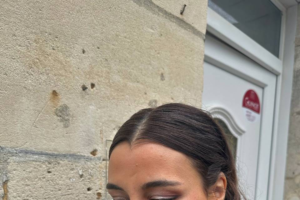 Coiffure et maquillage sophist