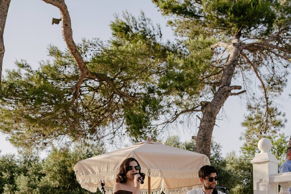 Sous les pins