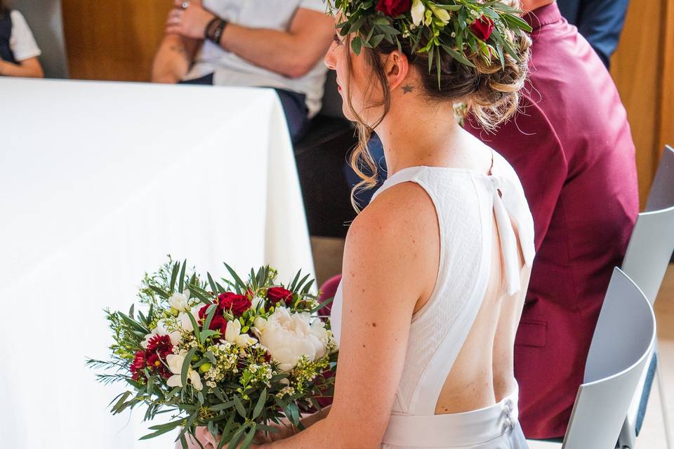 La mariée bouquet et couronne