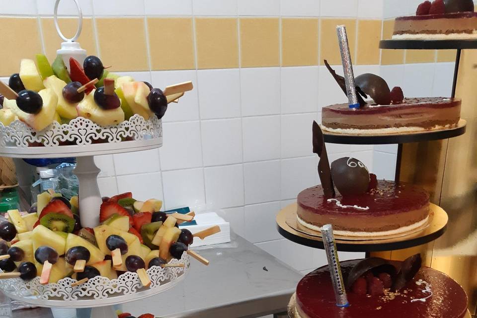 Entremets et fruits frais